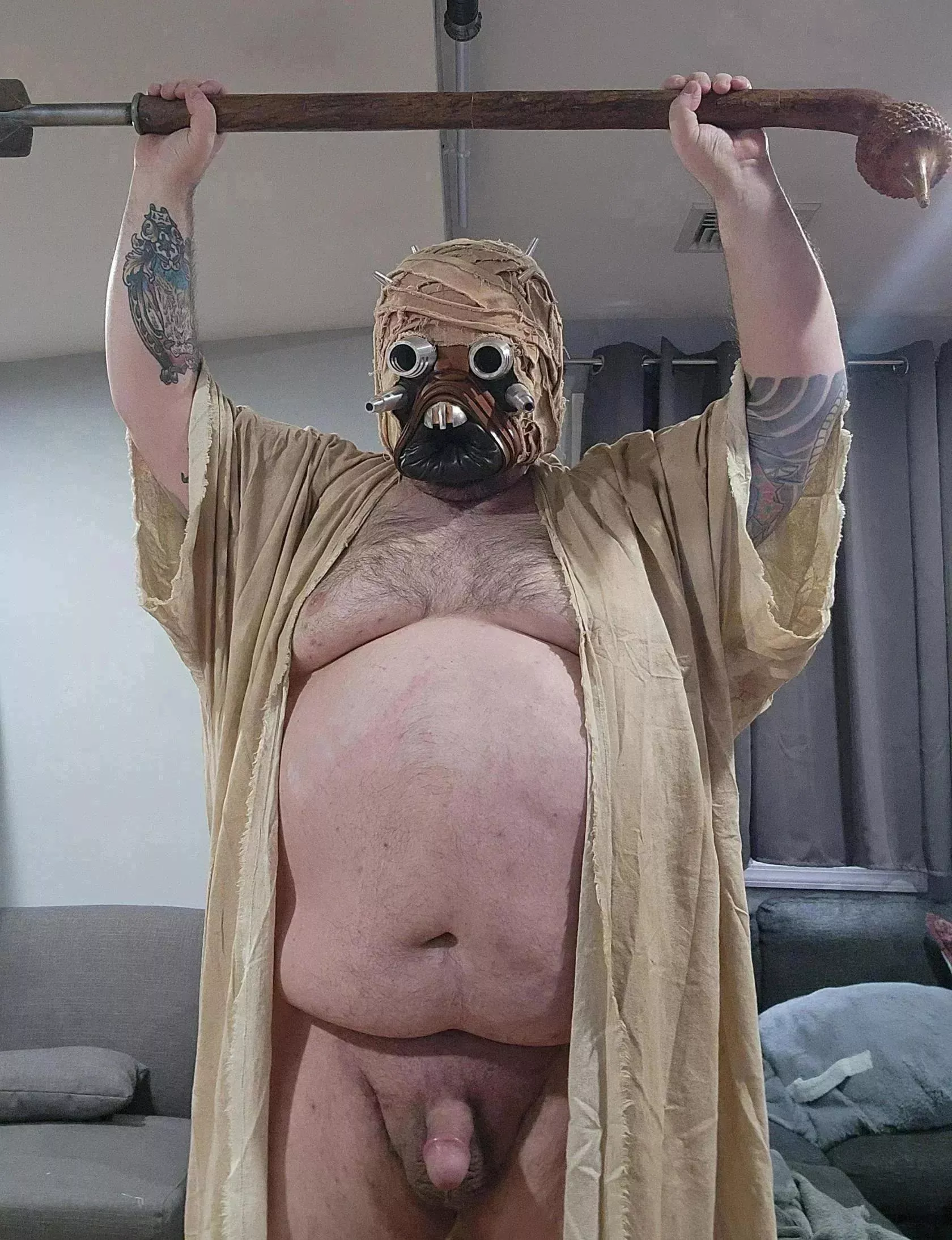 The sand people are easily startled...and aroused [M]