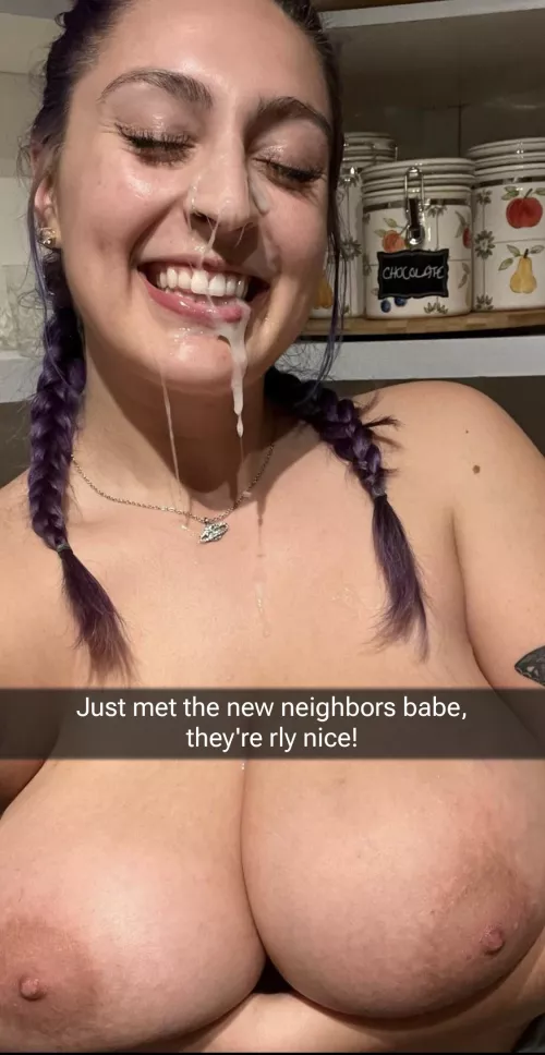 They stopped by to borrow some milk 😂🐮