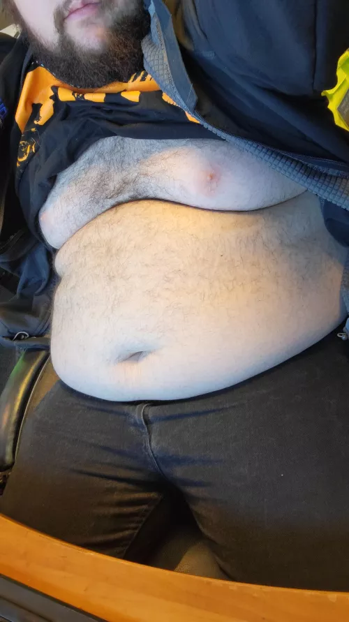 Working today, show some love, save me from boredom