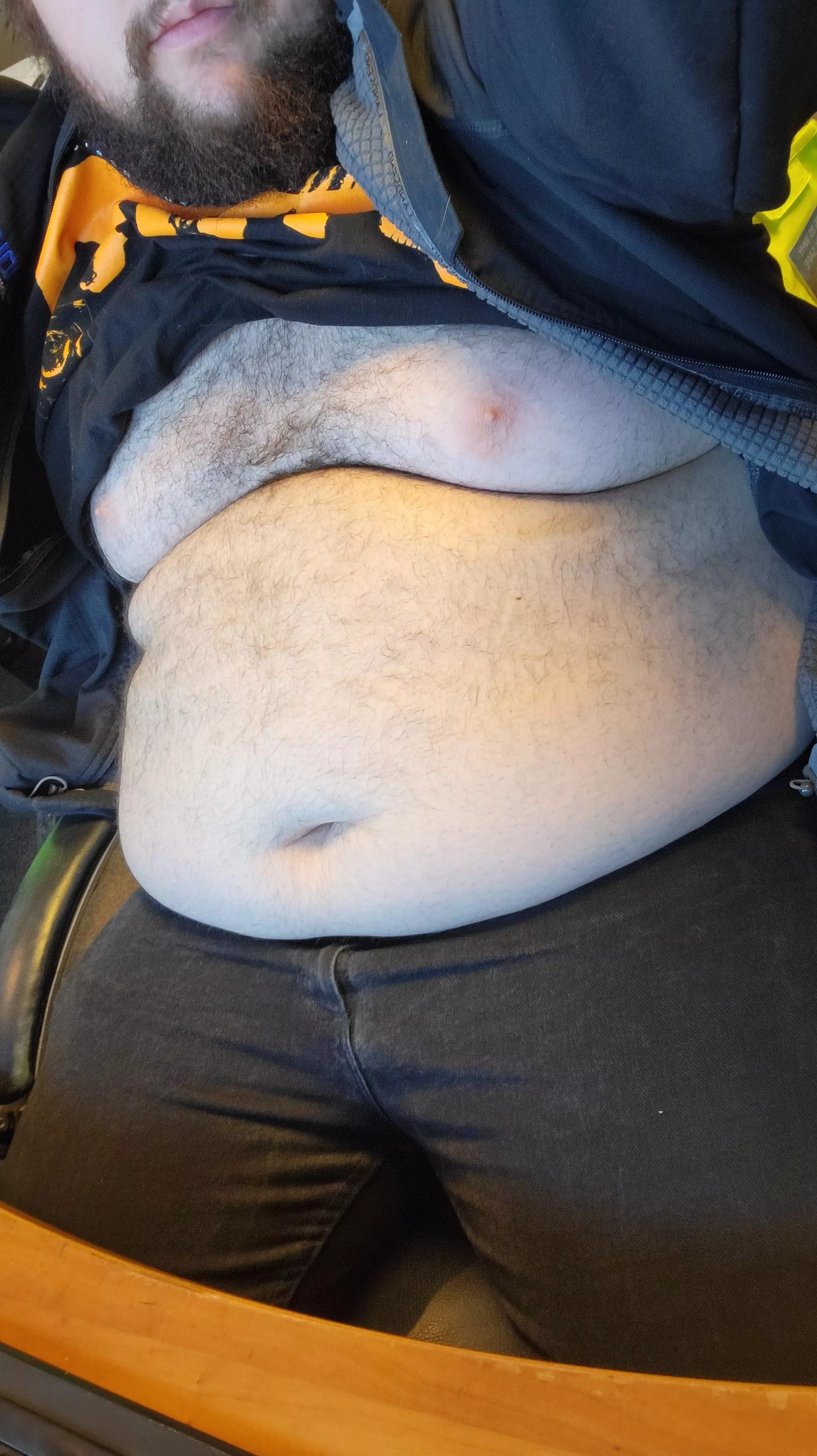 Working today, show some love, save me from boredom