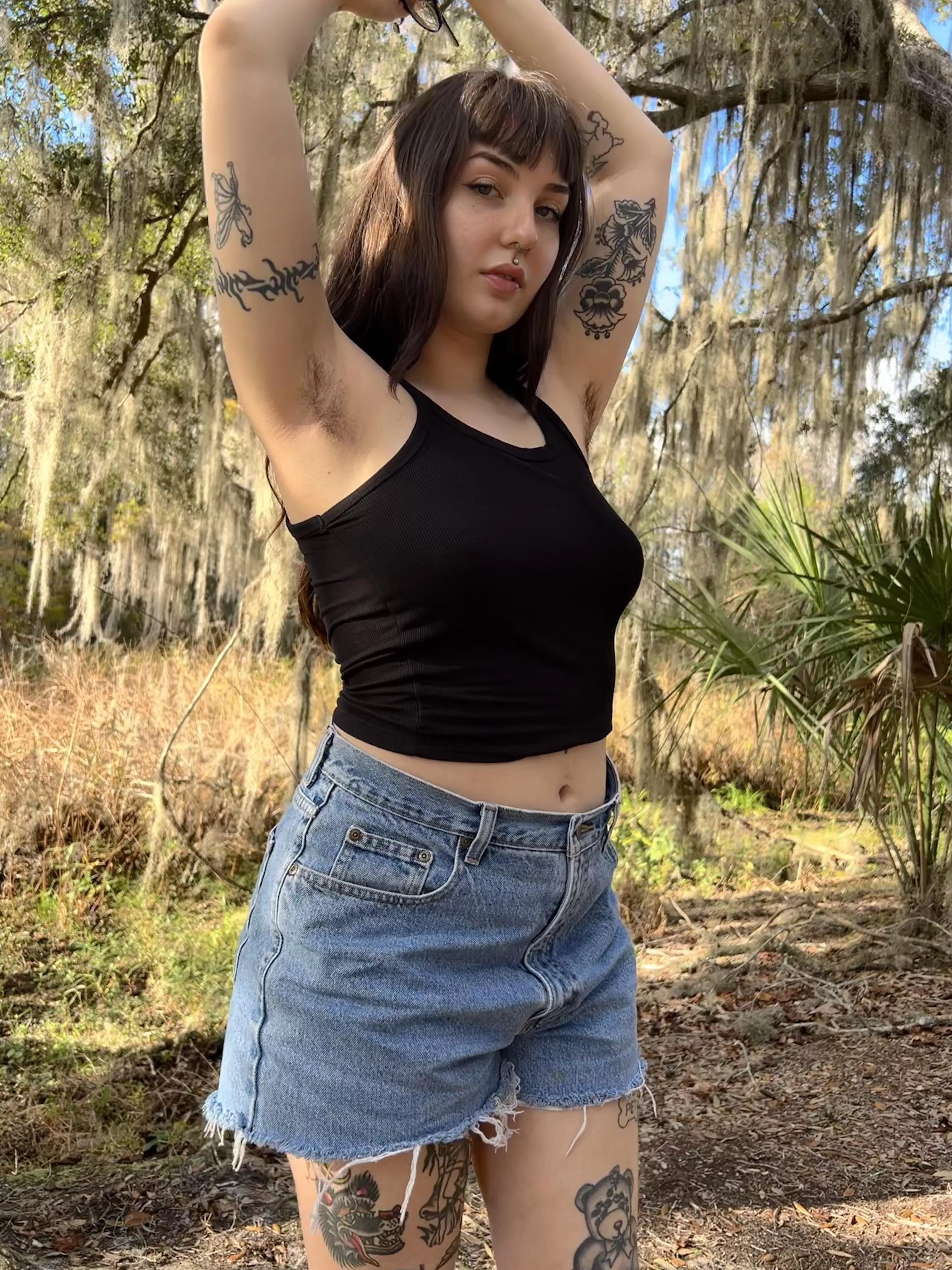 Would you help me take pictures if you caught me?