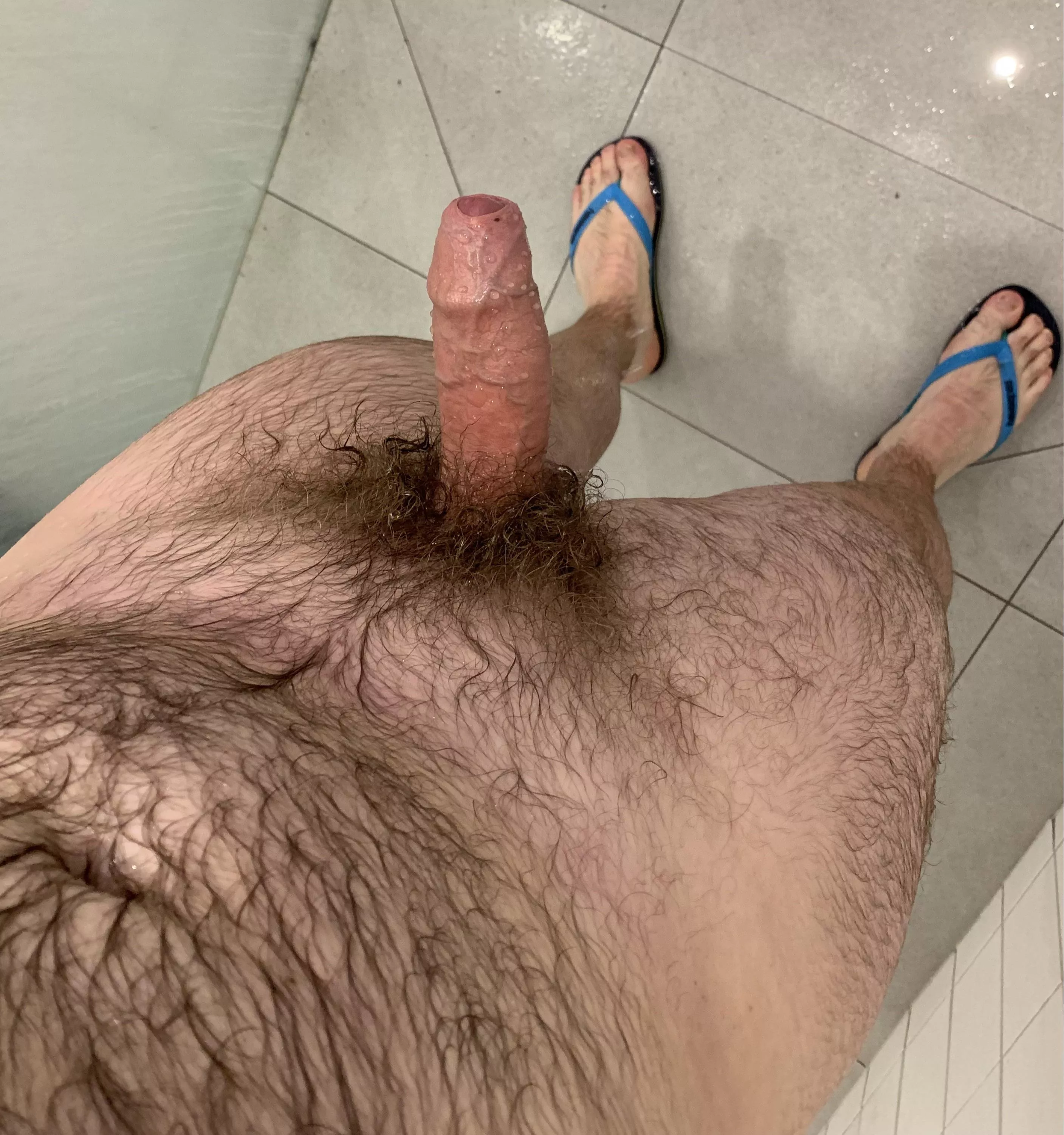 You walk into the gym showers and see this, what’s your next move?
