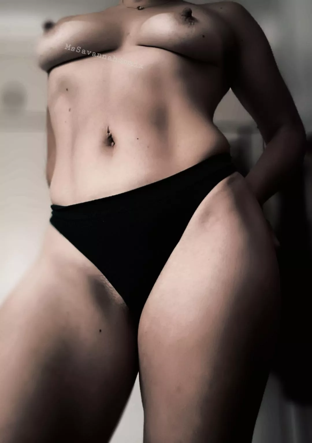 Boobs, ass and lips that grip I got you