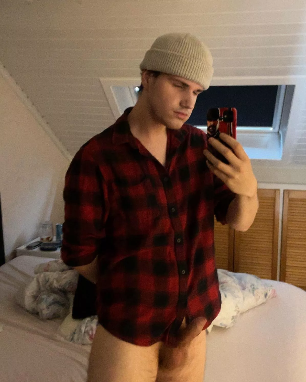 Don't post full frontal a lot, so what do you think😘