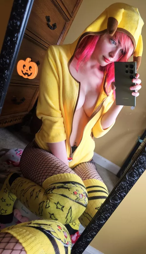 Fishnets with socks ❤️