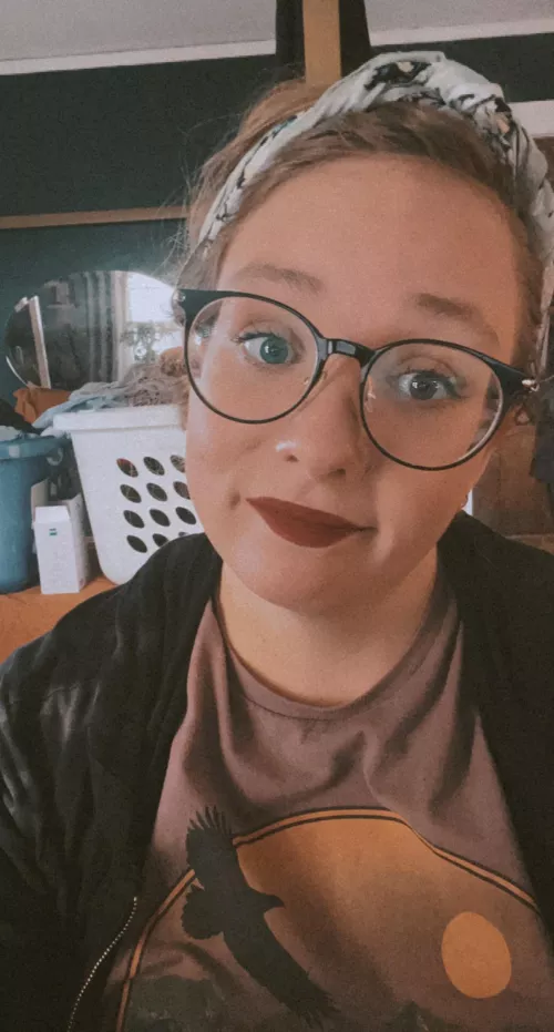 Good mornin'! Happy Sunday!