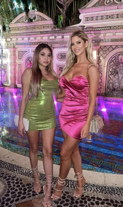 Green or pink ?
