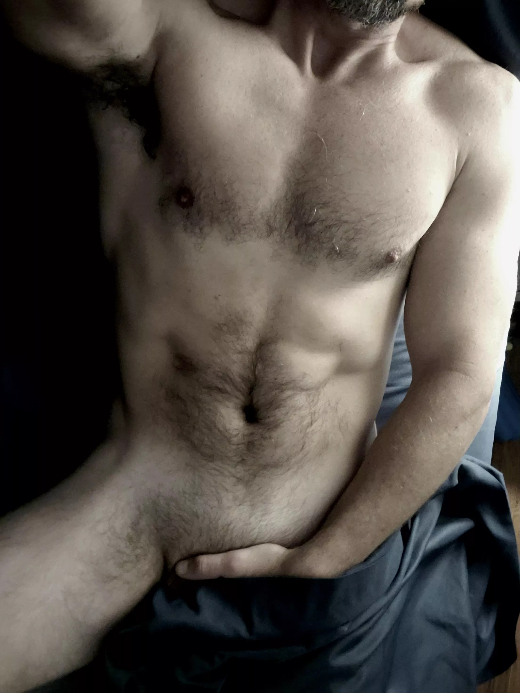 Late night reddit posting can mean only one thing .... [43]