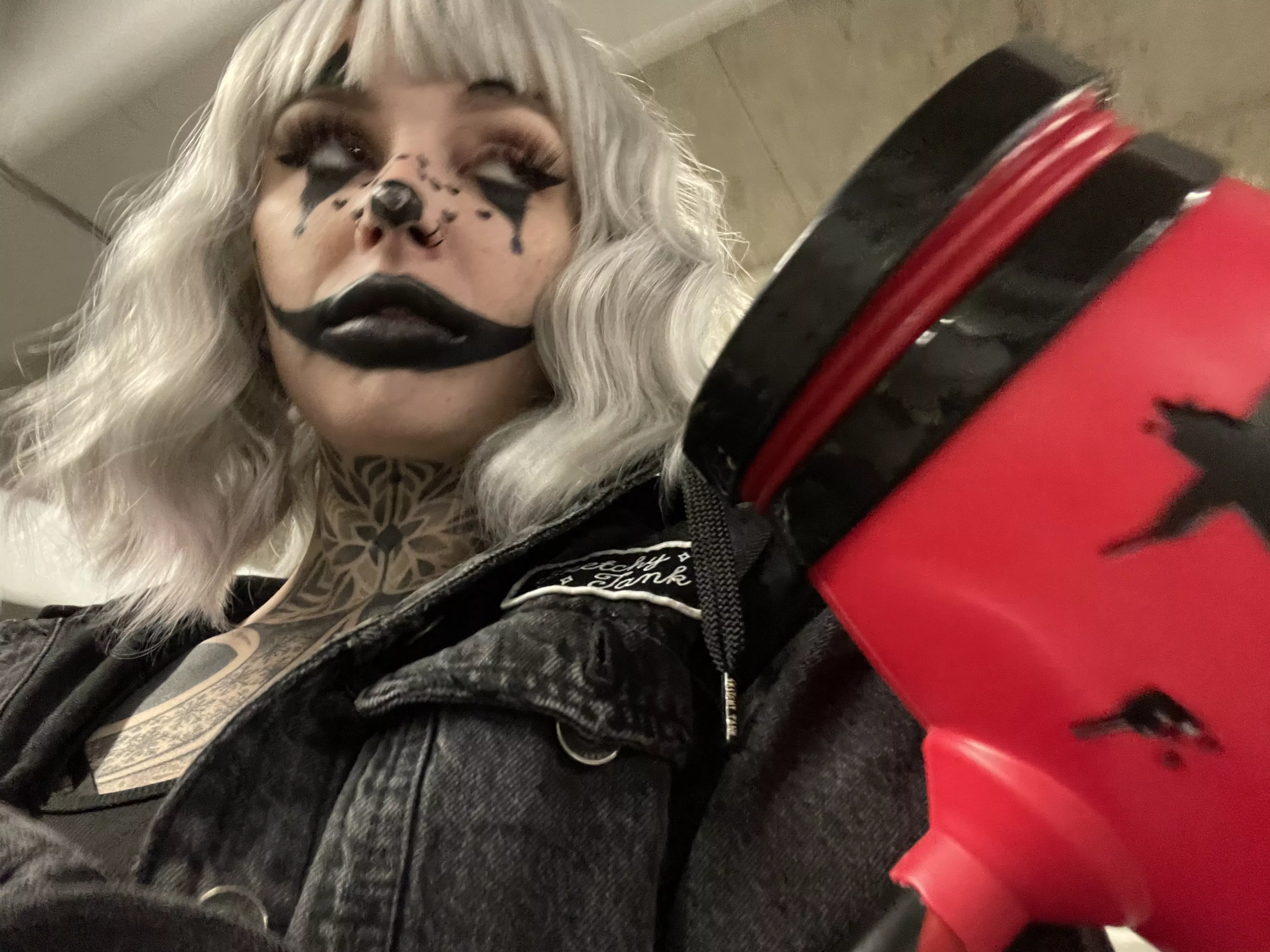 Let's make the bedroom rock n roll