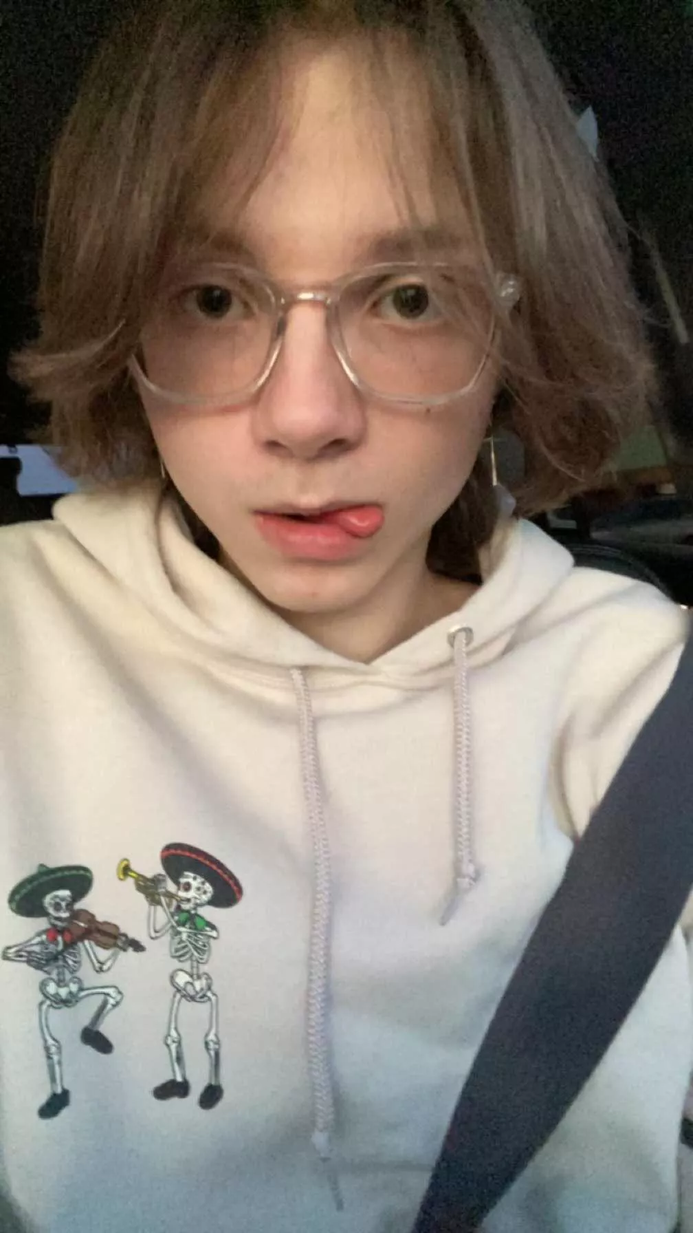 No makeup lol I’m a bit nervous