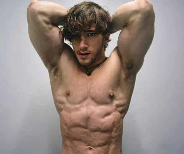 [25] Sweaty after hitting biceps and back HARD