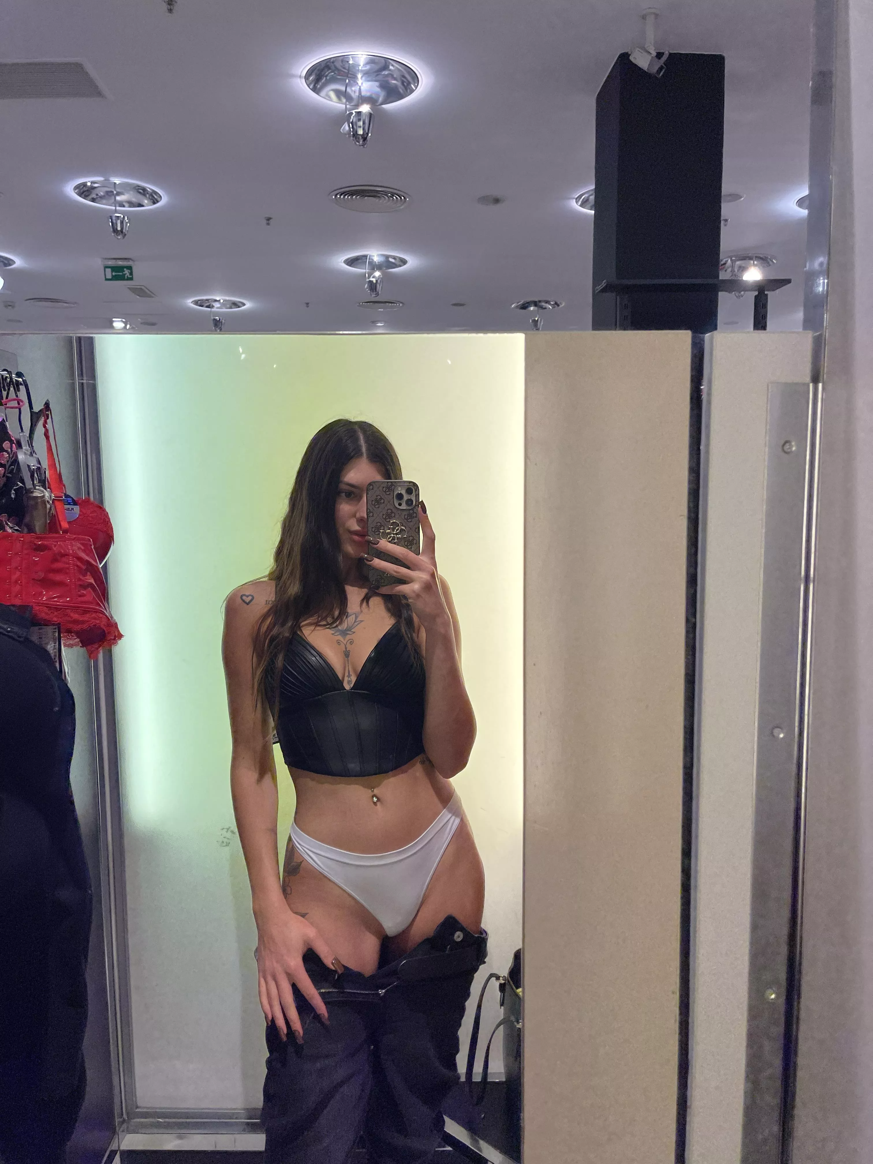 Black and white is my two favourites colors