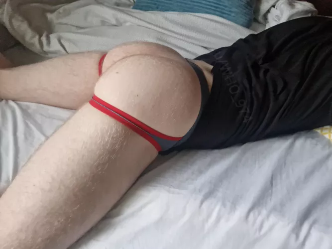 Does this jock suit my hairy ass?