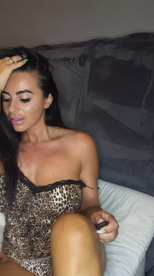 Don’t you wanna play with me