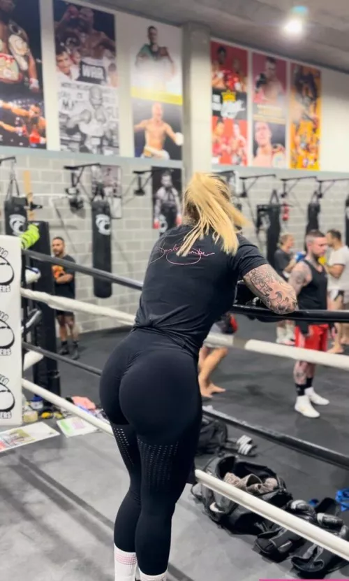 Ebanie Bridges- Australian Boxer