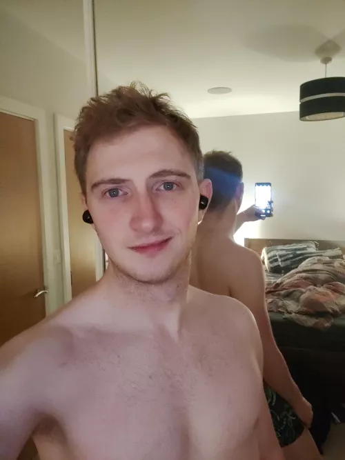 Feeling tired, but just a tiny bit pretty ☺️