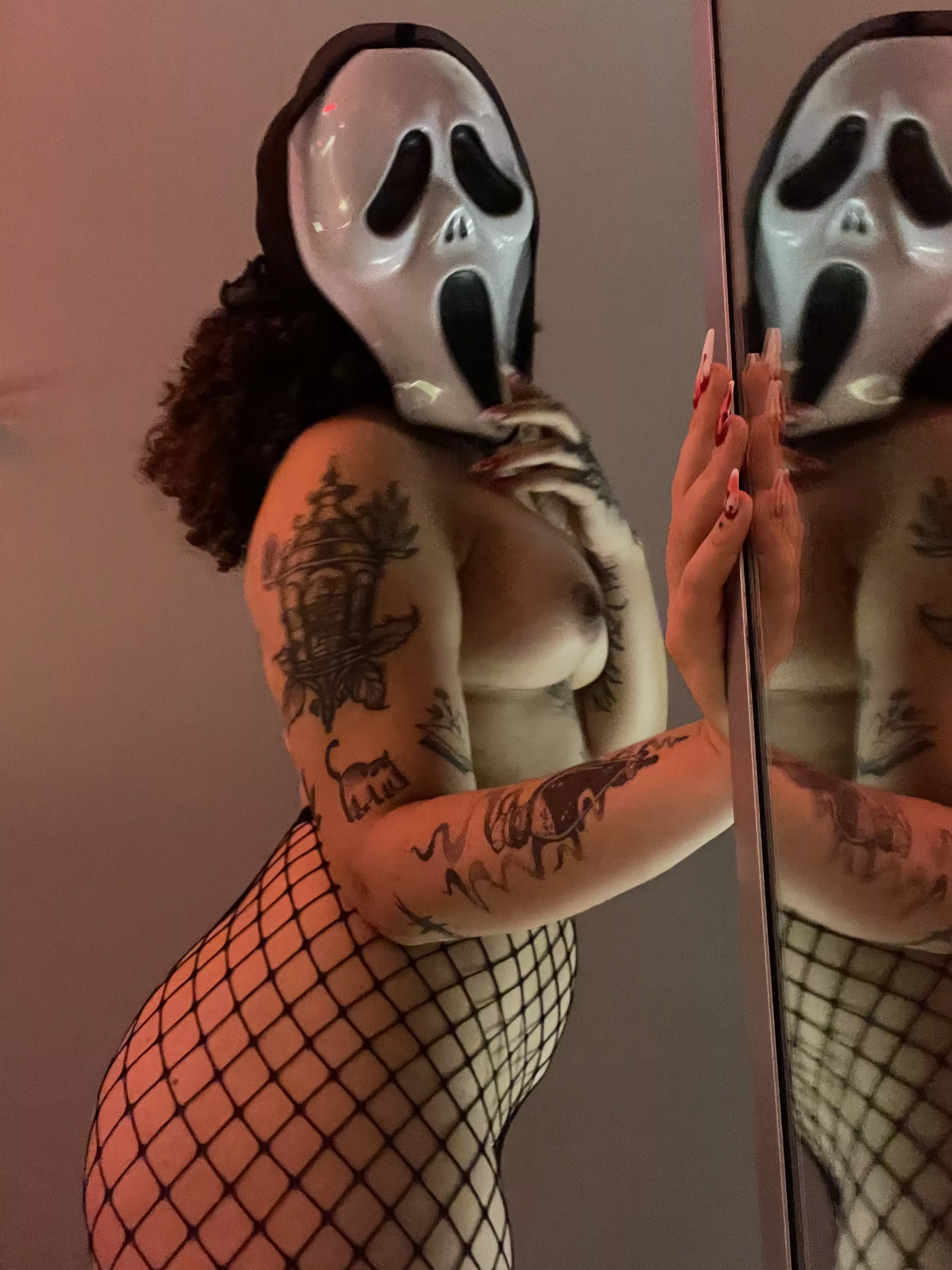 i get so turned on by these pictures