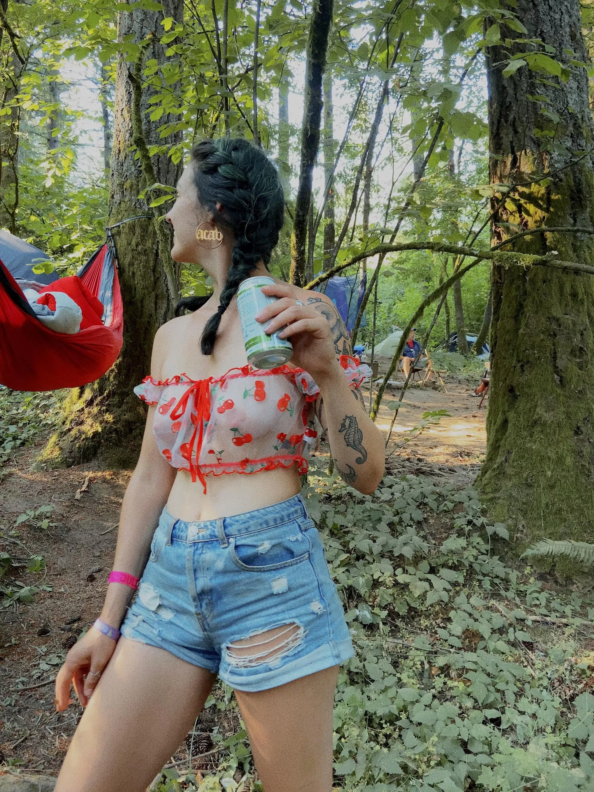 if you saw me at this concert, would you buy me a drink?