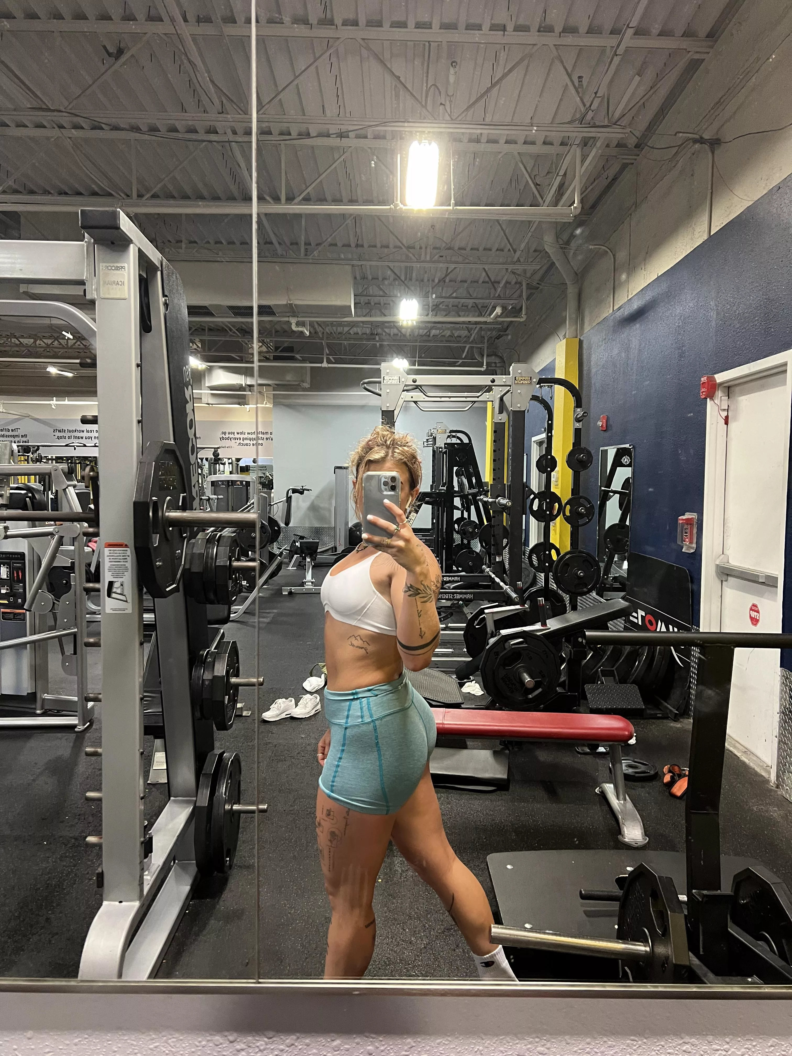 in the gym hope no one’s watching (f)