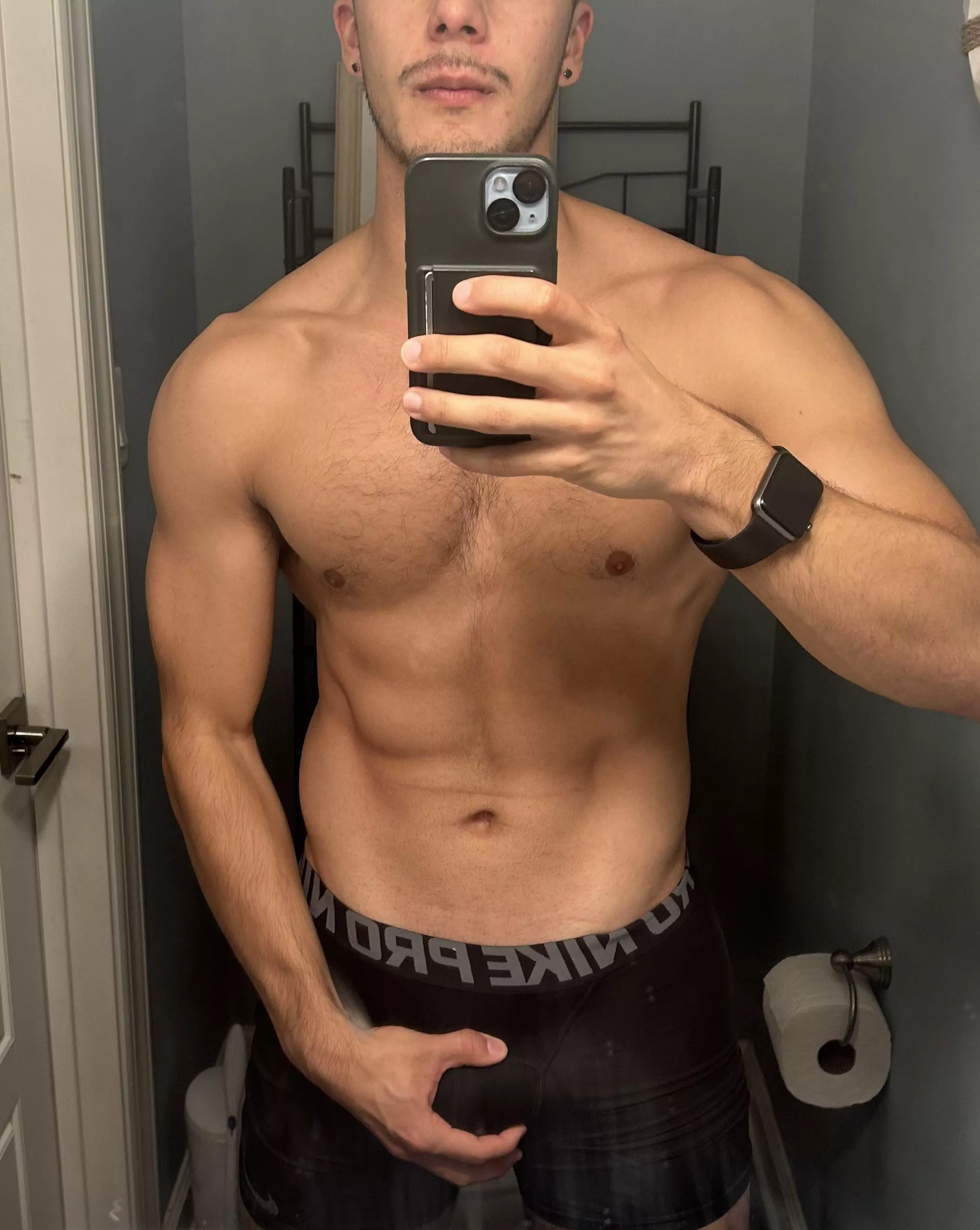 It’s getting cold outside. Need someone to help keep me warm