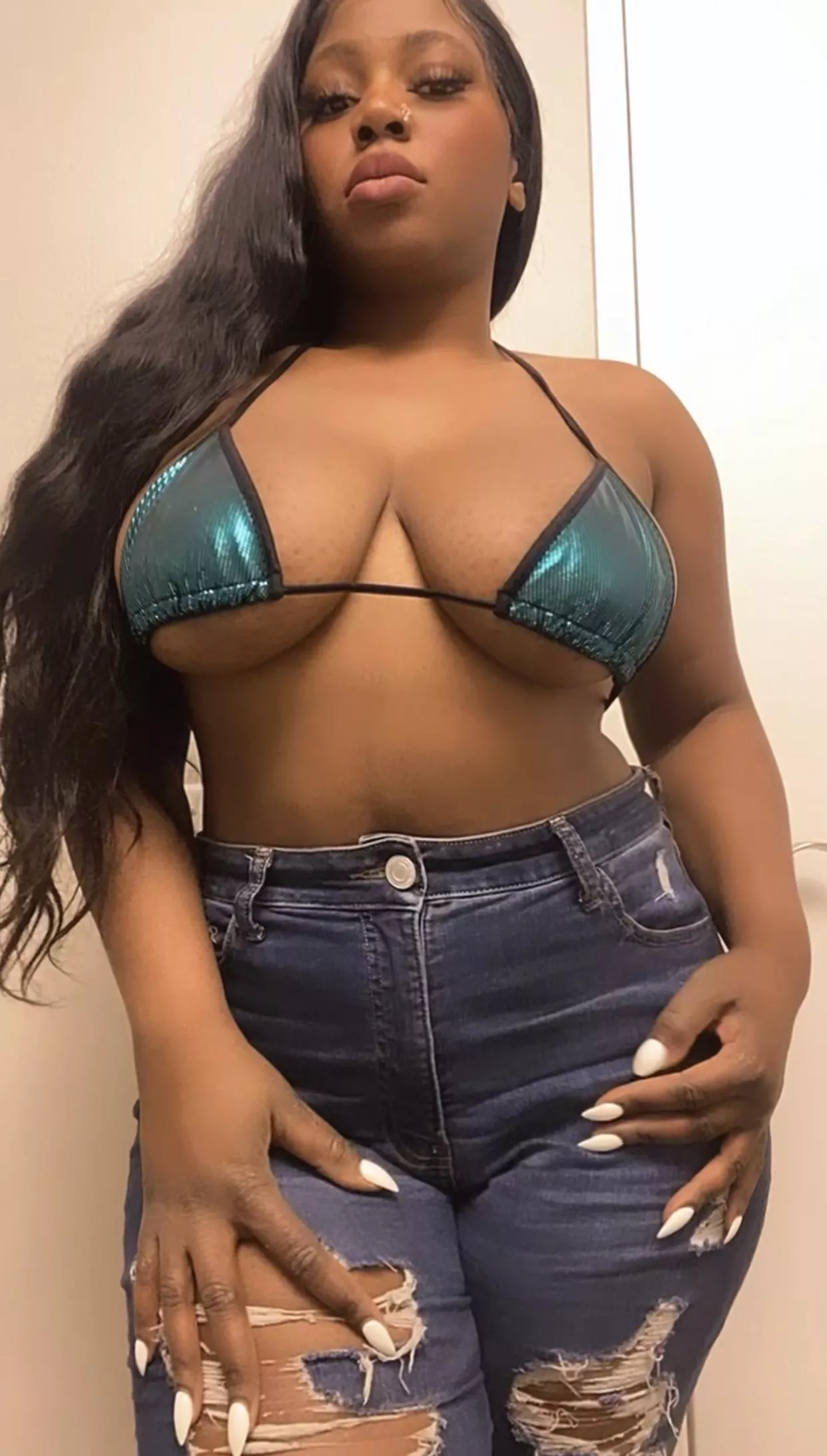 Say yes if you’re over 20 and I’ll send you something ;)