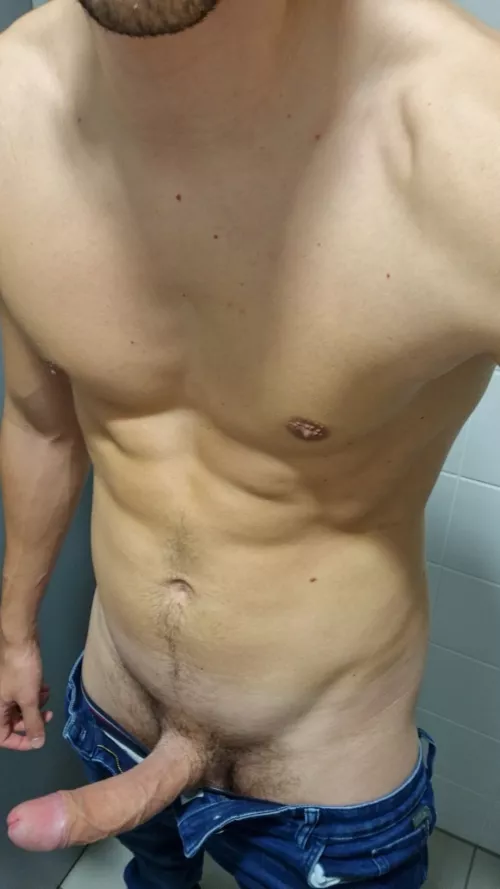 This guy keeps distracting me at work...