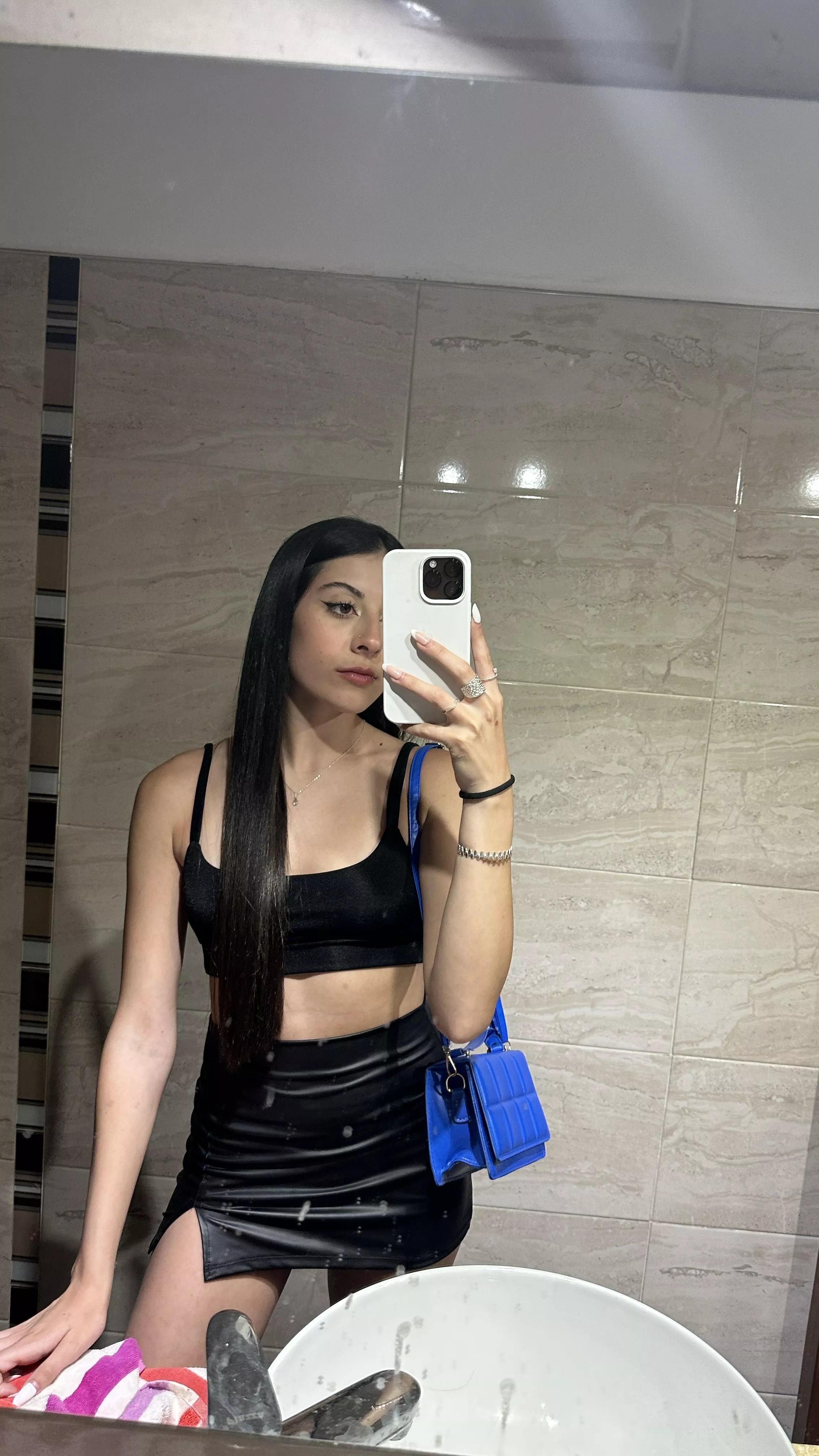 What is your age if you like tight skirts like mine?