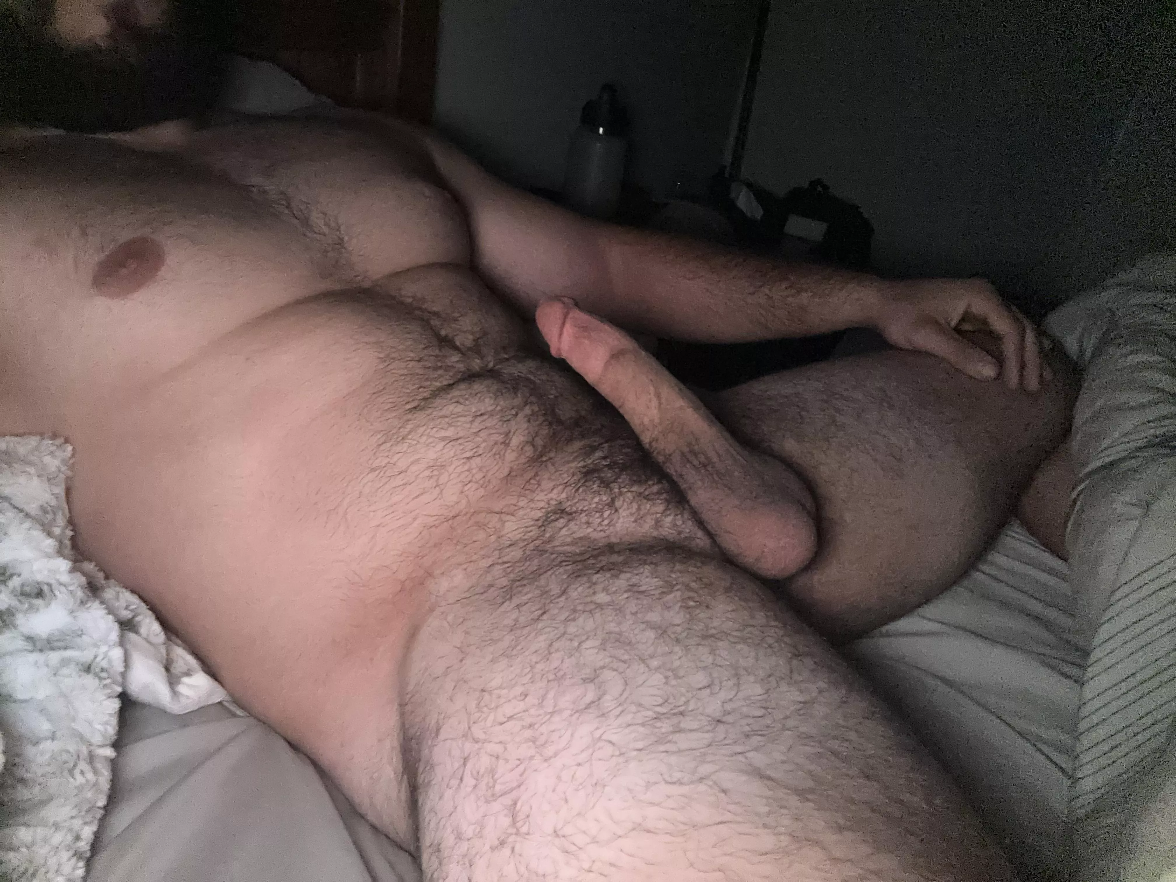 Who else gets so hard before bed?