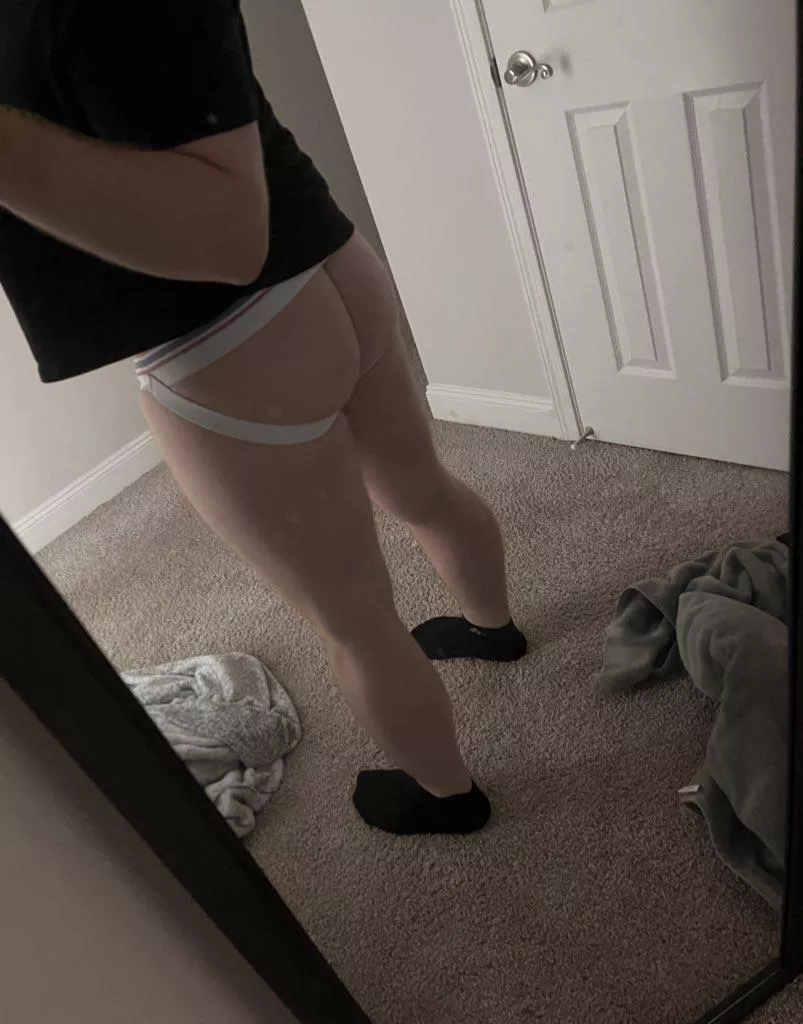 Who ordered Cake On A Monday 🧐