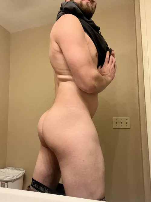 You could rest a drink on this shelf