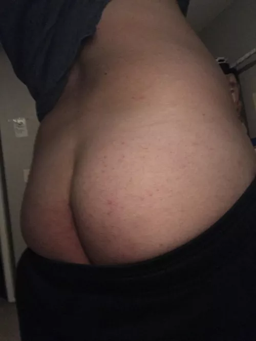 (25)going wild tonight