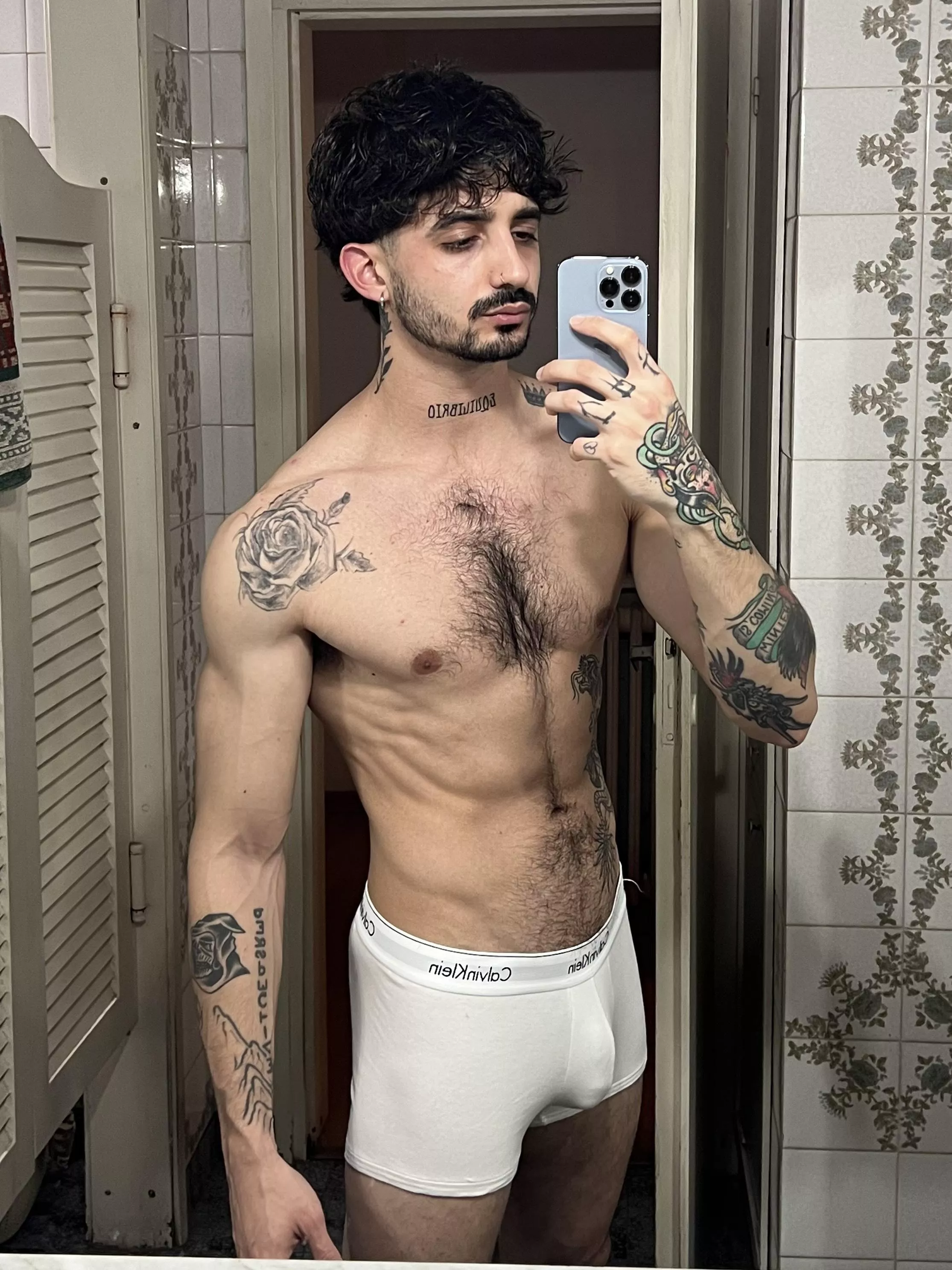 (26) would you worship me?