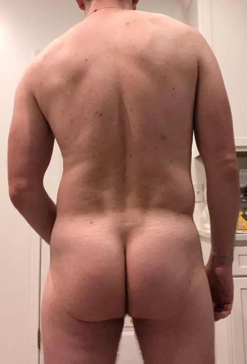 [32] Been watching Naked Attraction with my wife and wondering how I’d fare.