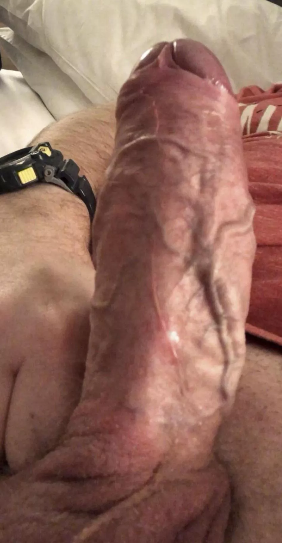 [42] Dad looking for someone to feel the veins