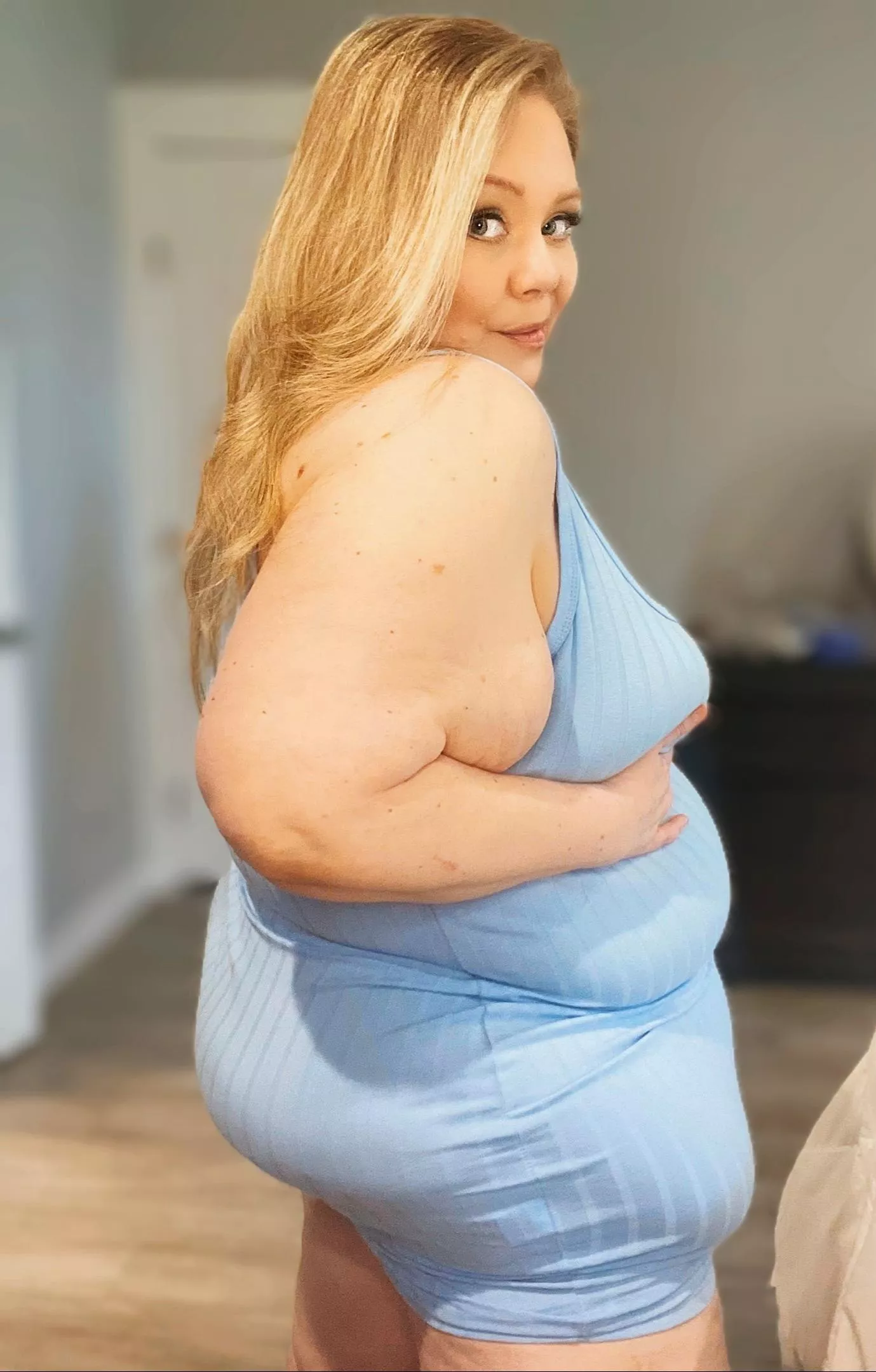 Can't hide the big booty 😏