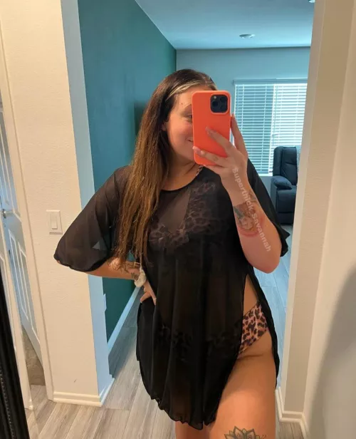 Check out more of my milfy self @Savannahscollection Link below