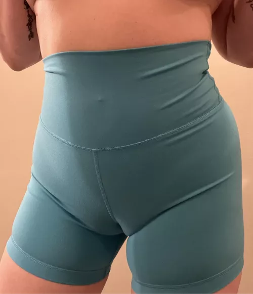 Come say hi when I’m working out