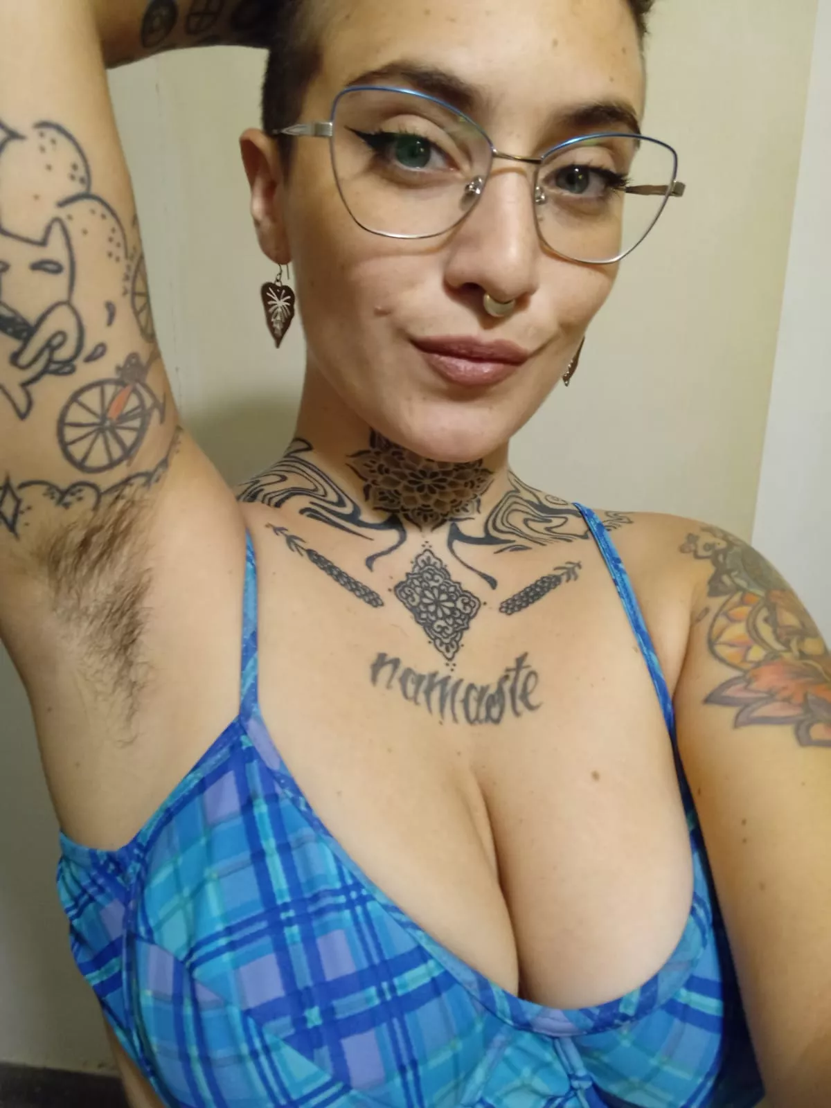 Cum and see the whole view