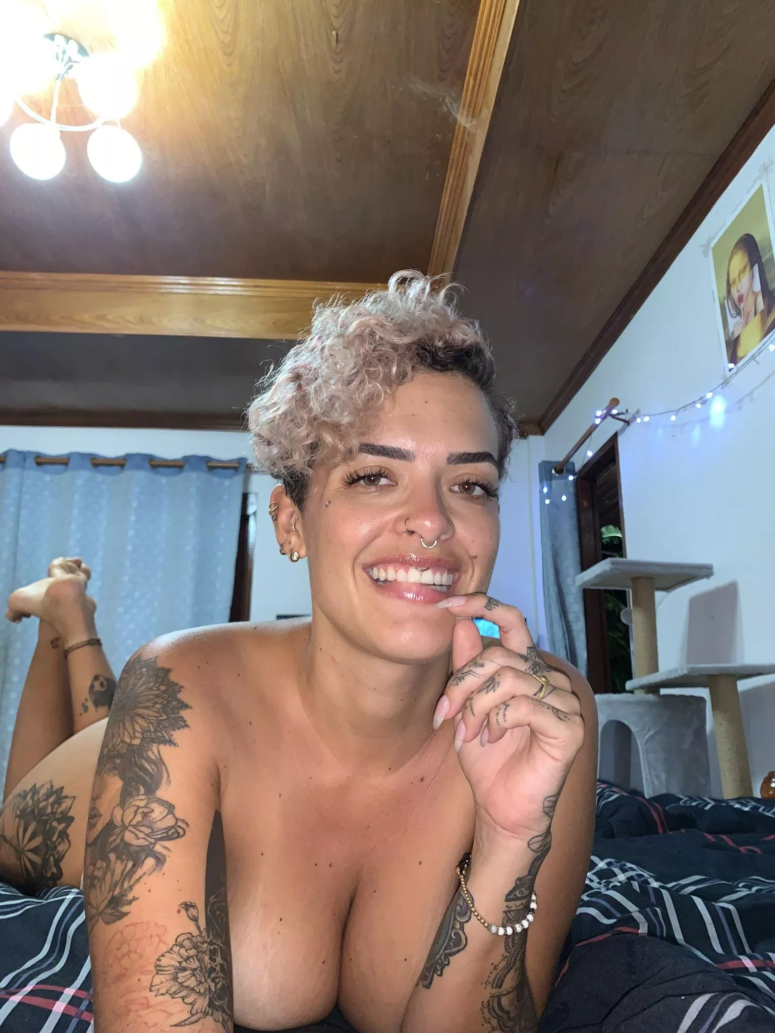 Do you like my curly hair?