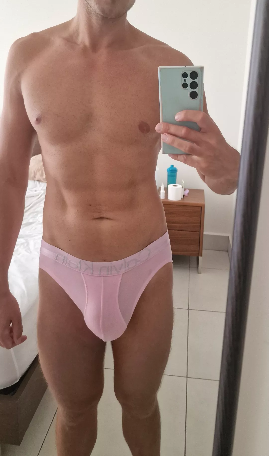 Do you like when men use pink?