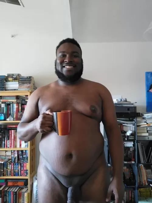 Don't let the smile fool you, im tired as hell 😂