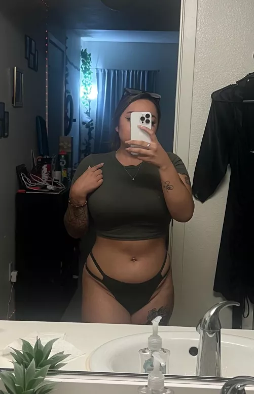 Face reveal yes or no