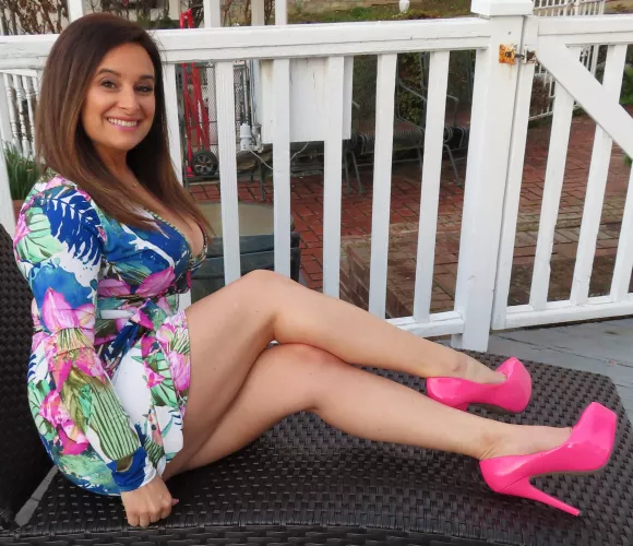 Happy Hump Day! Come Join Me! (45F)