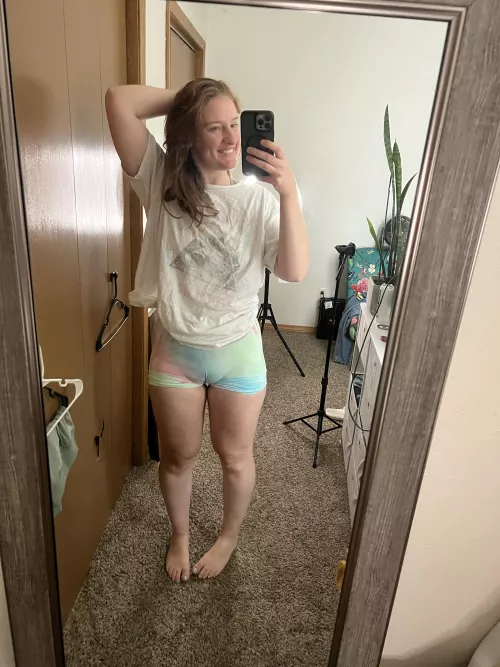 I love my chunky little toe