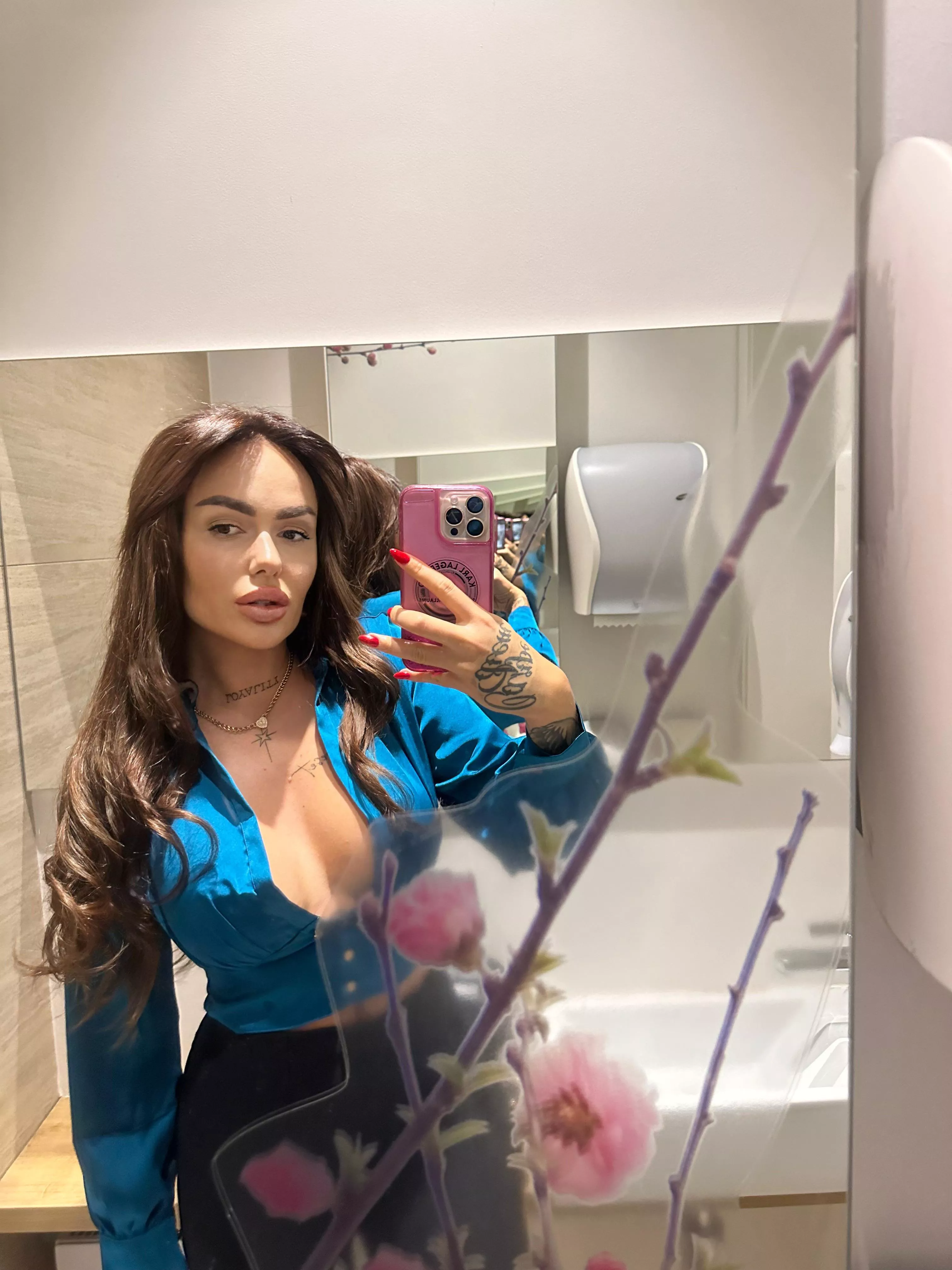 If I sent you this picture, would you send one back?