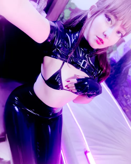 Love my outfit, feels powerfull