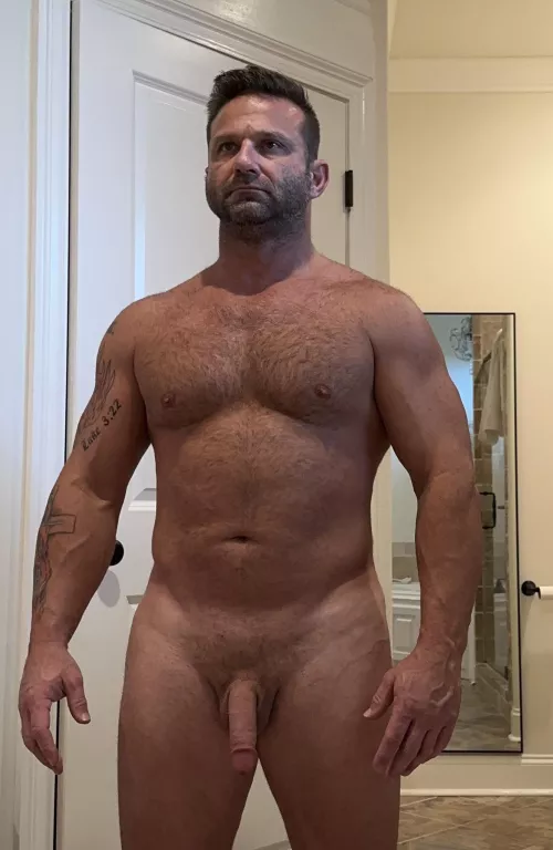 [M]46 Hanging out