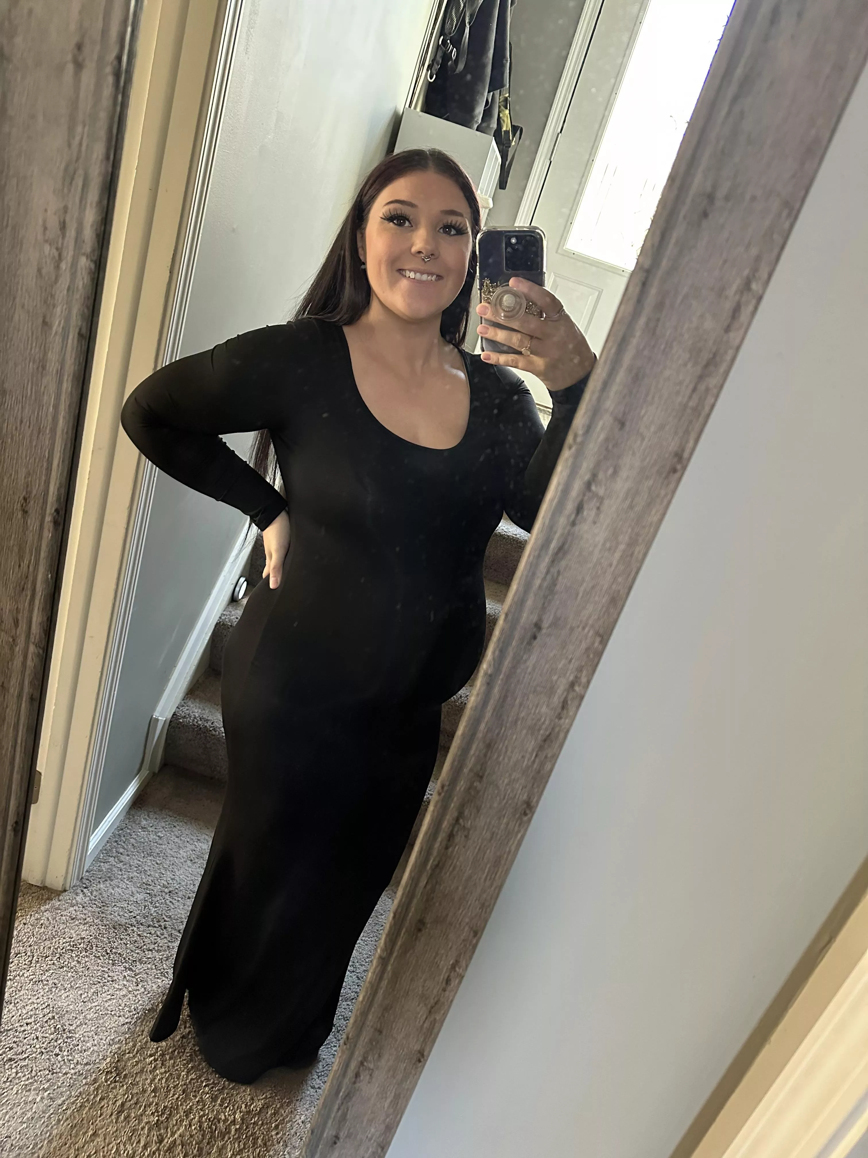 Mommy want to have some fun! Message me