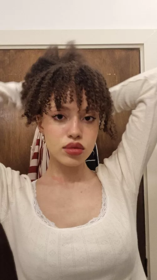 Taming the mane 🙈