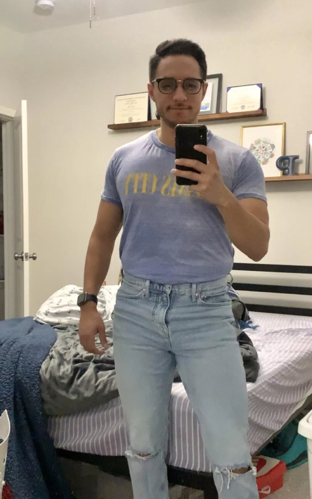 These jeans make me happy 👖